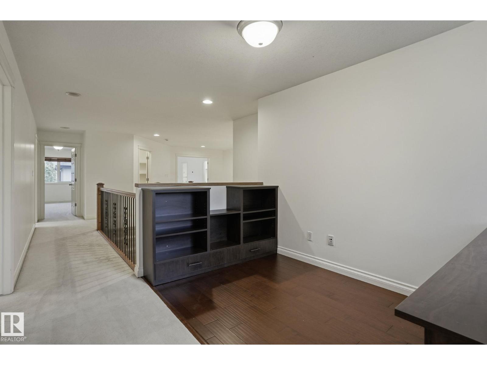 926 HOLLINGSWORTH BN NW - 47
