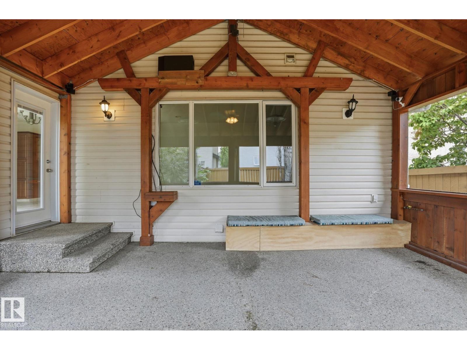 926 HOLLINGSWORTH BN NW - 70