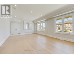 Dining room - 525 Remembrance Road, Brampton, ON L7A5E4 Photo 6