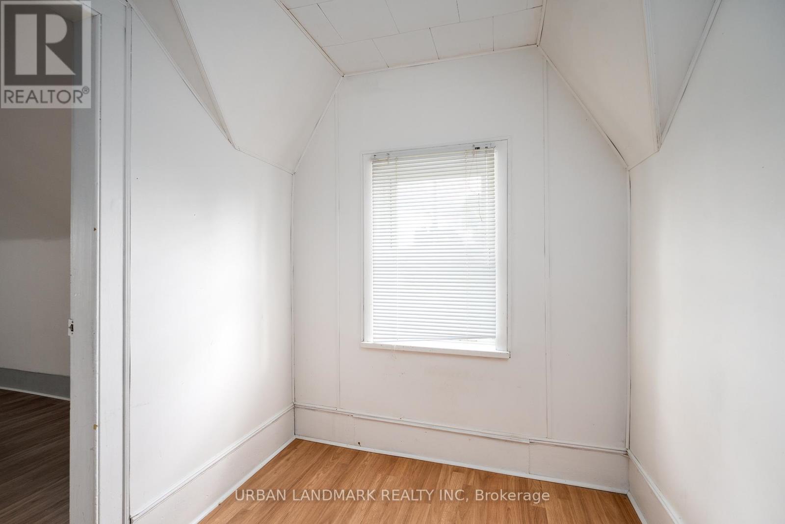 136 ST LAWRENCE STREET - 20