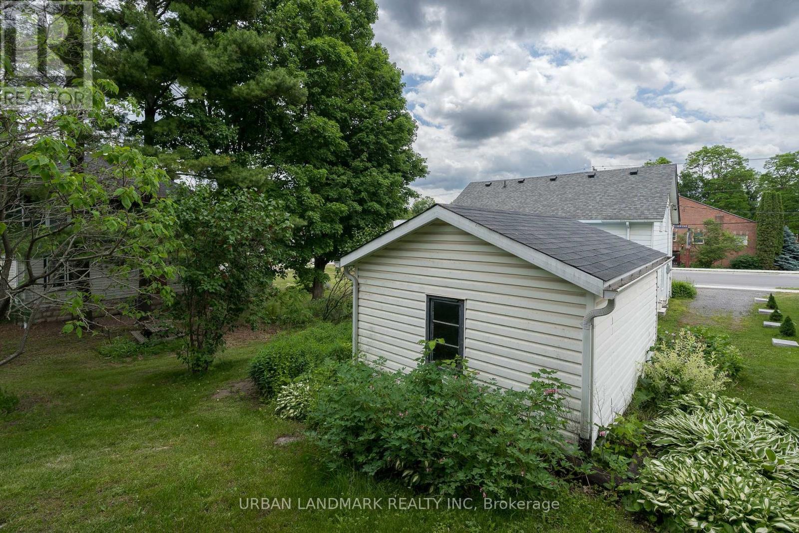 136 ST LAWRENCE STREET - 29