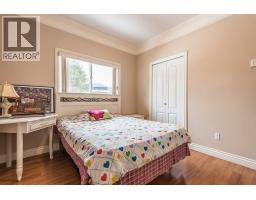 37979 Fifth Avenue, Squamish, BC V8B0A6 Photo 13