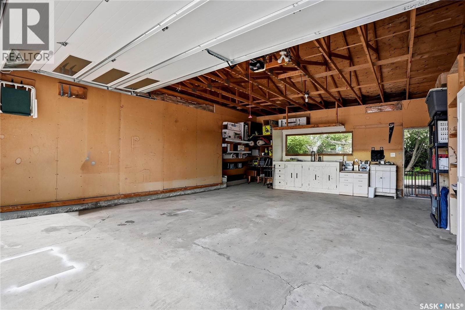 111 Richardt PLACE — photo 52