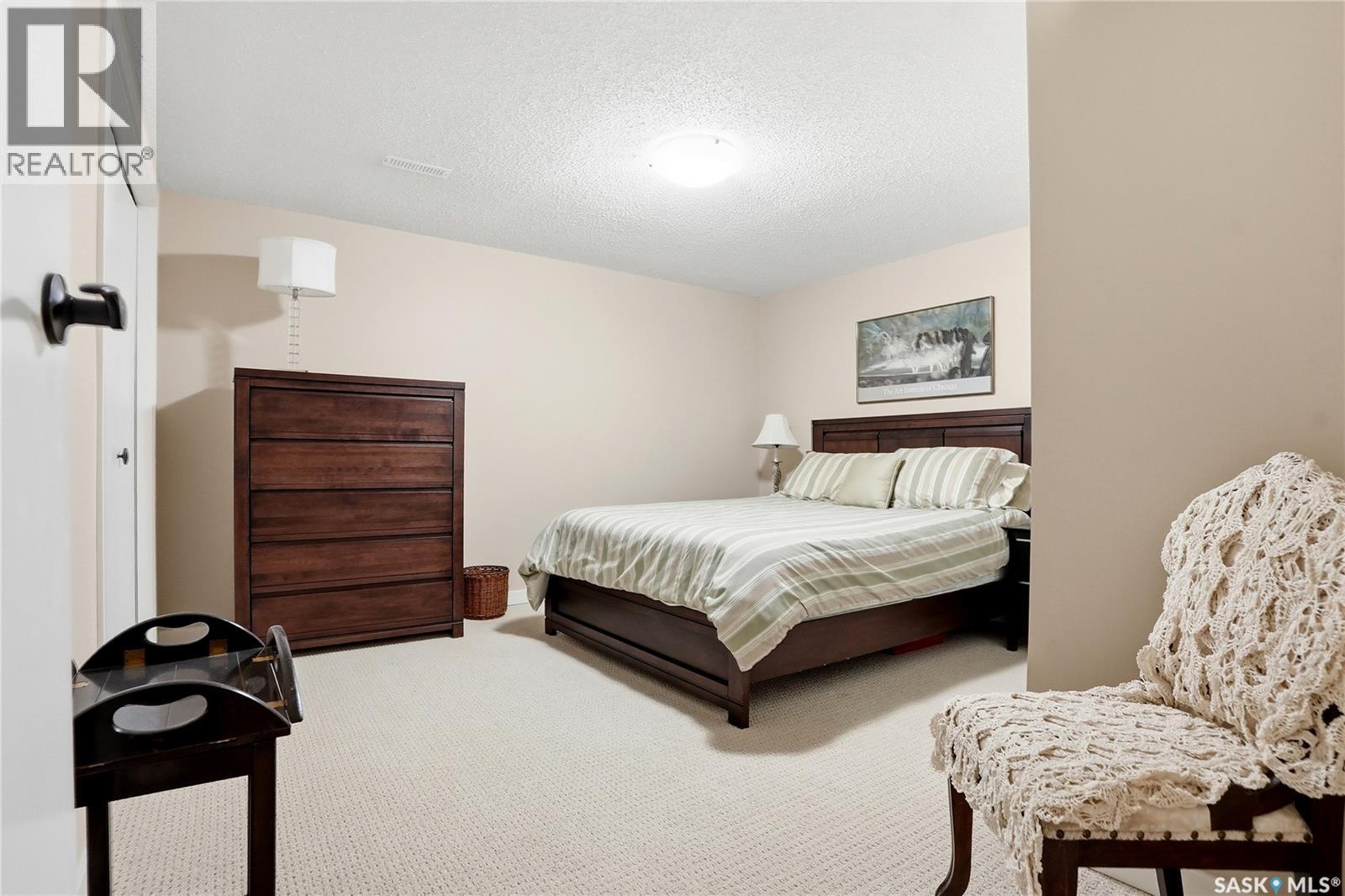 111 Richardt PLACE — photo 44