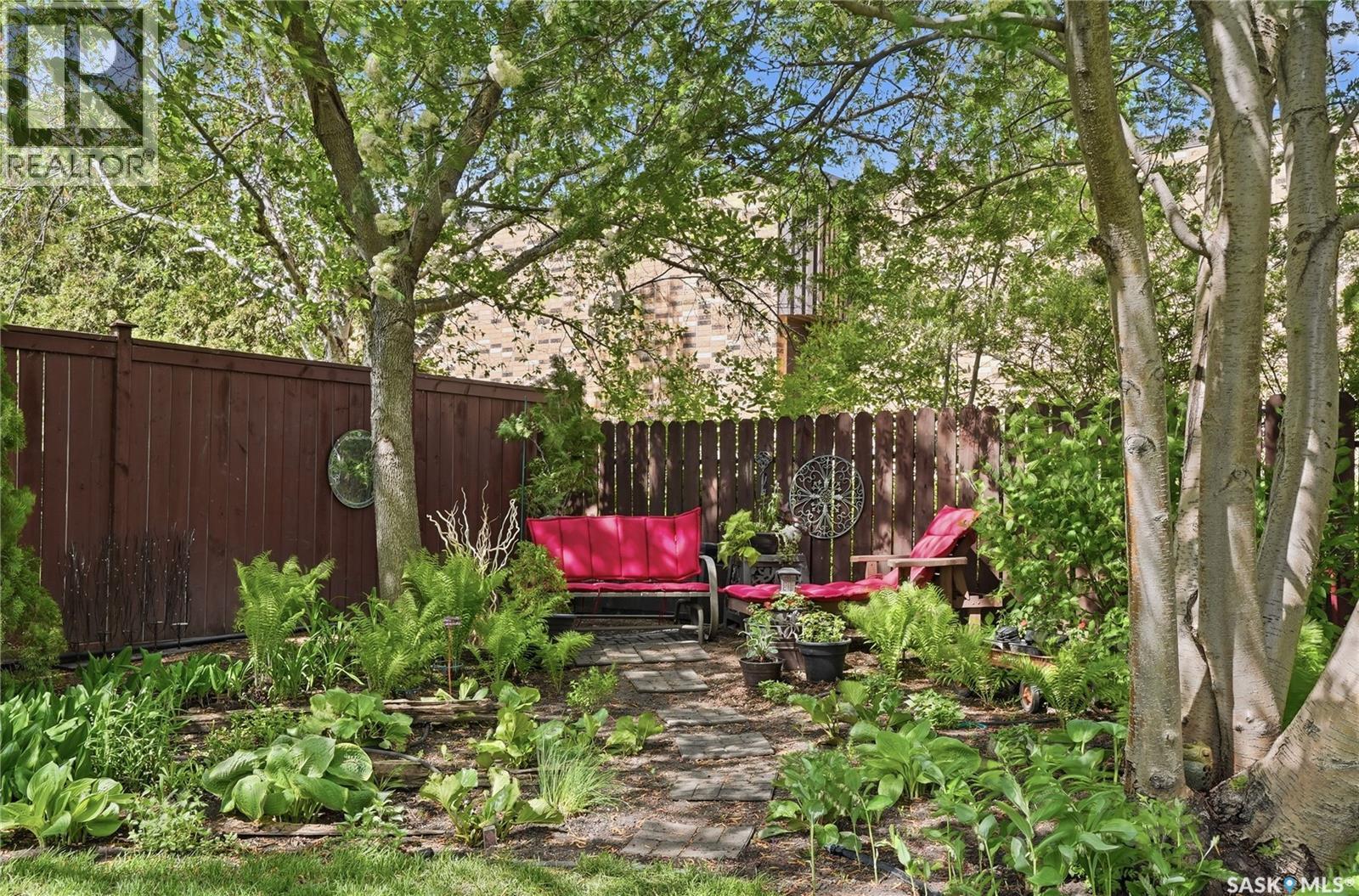 111 Richardt PLACE — photo 56