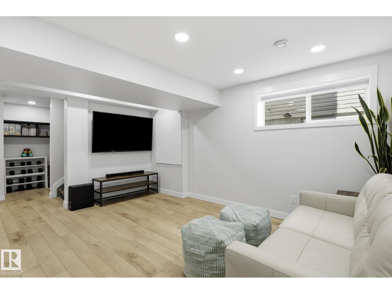 113 Douglas LN — photo 20