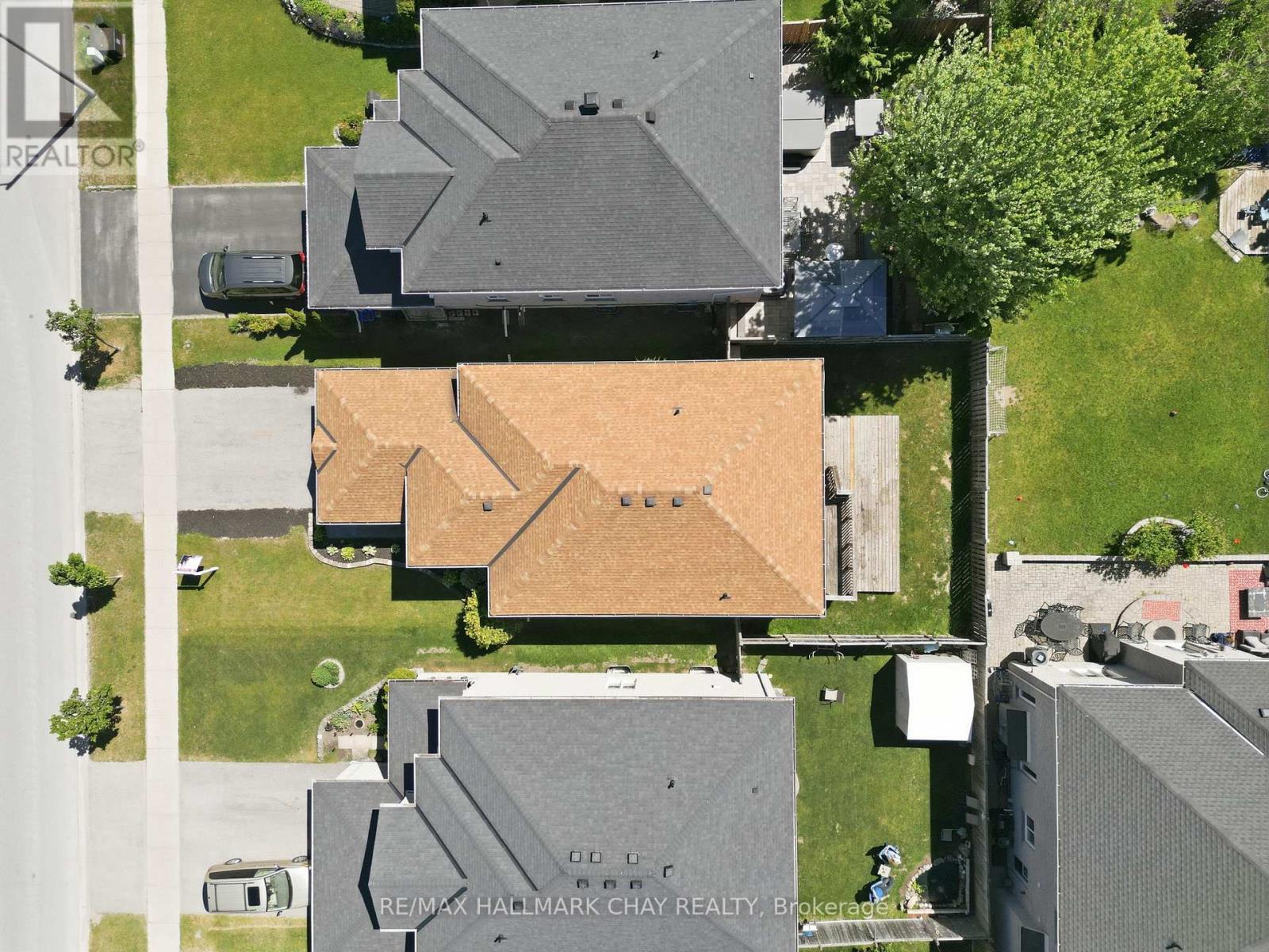109 SOVEREIGNS GATE - 44