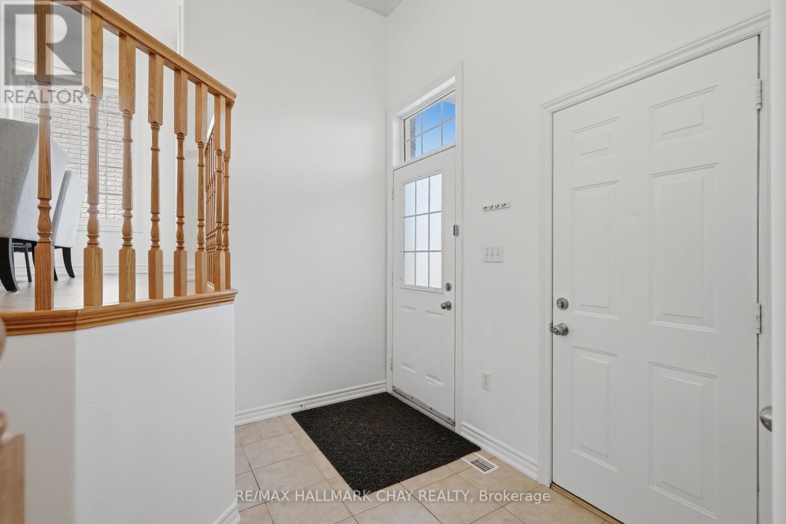 109 SOVEREIGNS GATE - 6