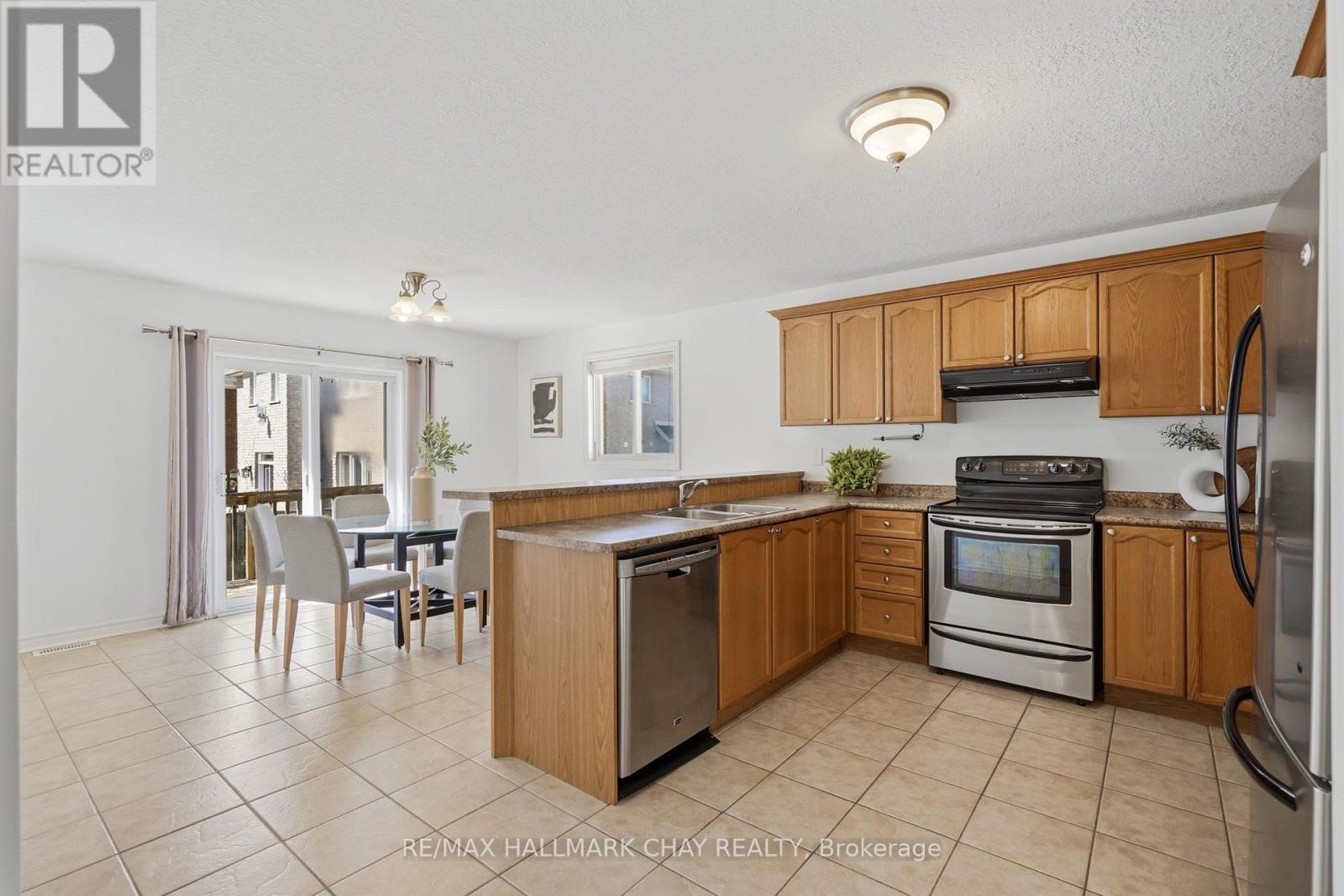 109 SOVEREIGNS GATE - 9