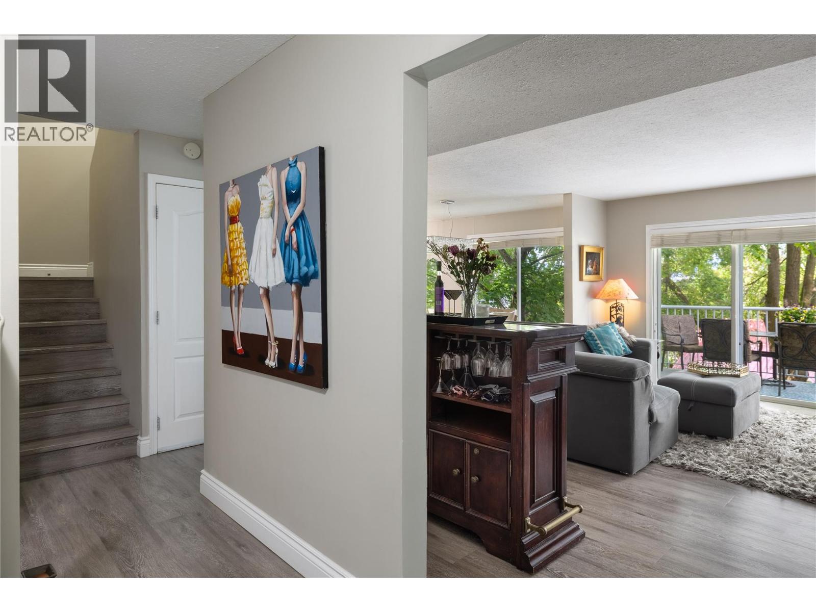 2904 24 Street - 9