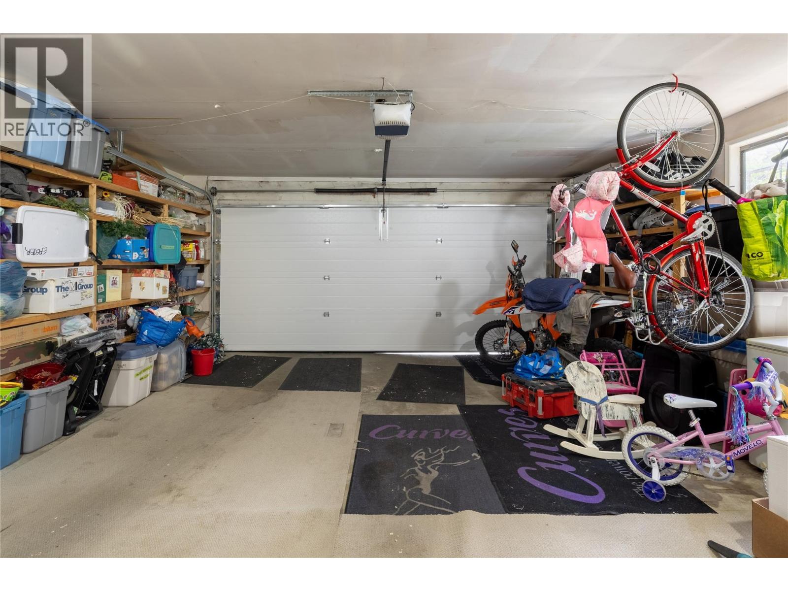 2904 24 Street - 25
