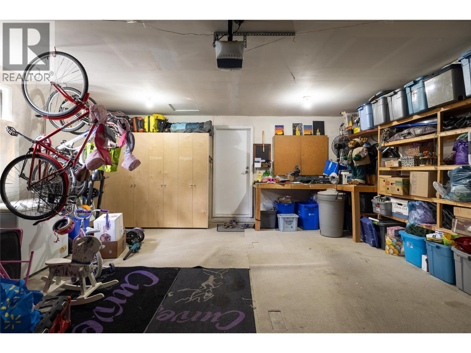 2904 24 Street - 26