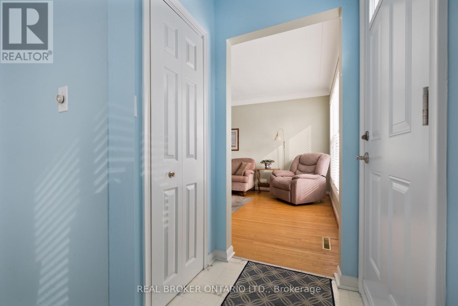 20 CARDINAL DRIVE - 9