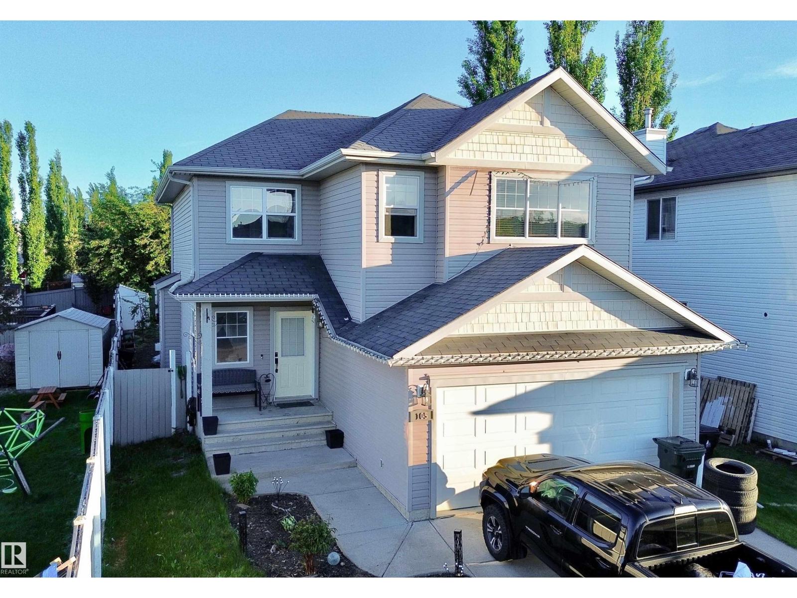 105 GREYSTONE CR - 1