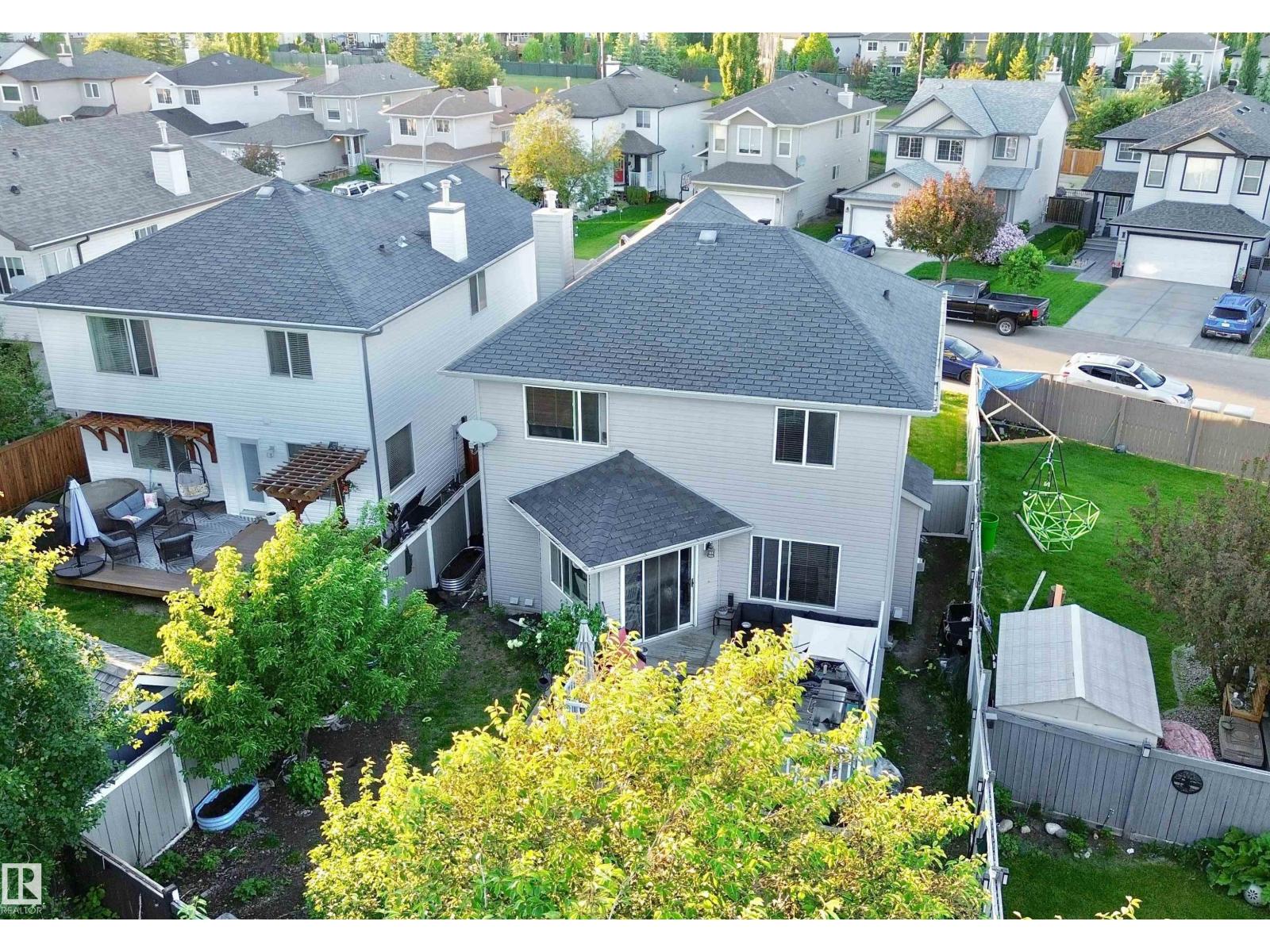 105 GREYSTONE CR - 5