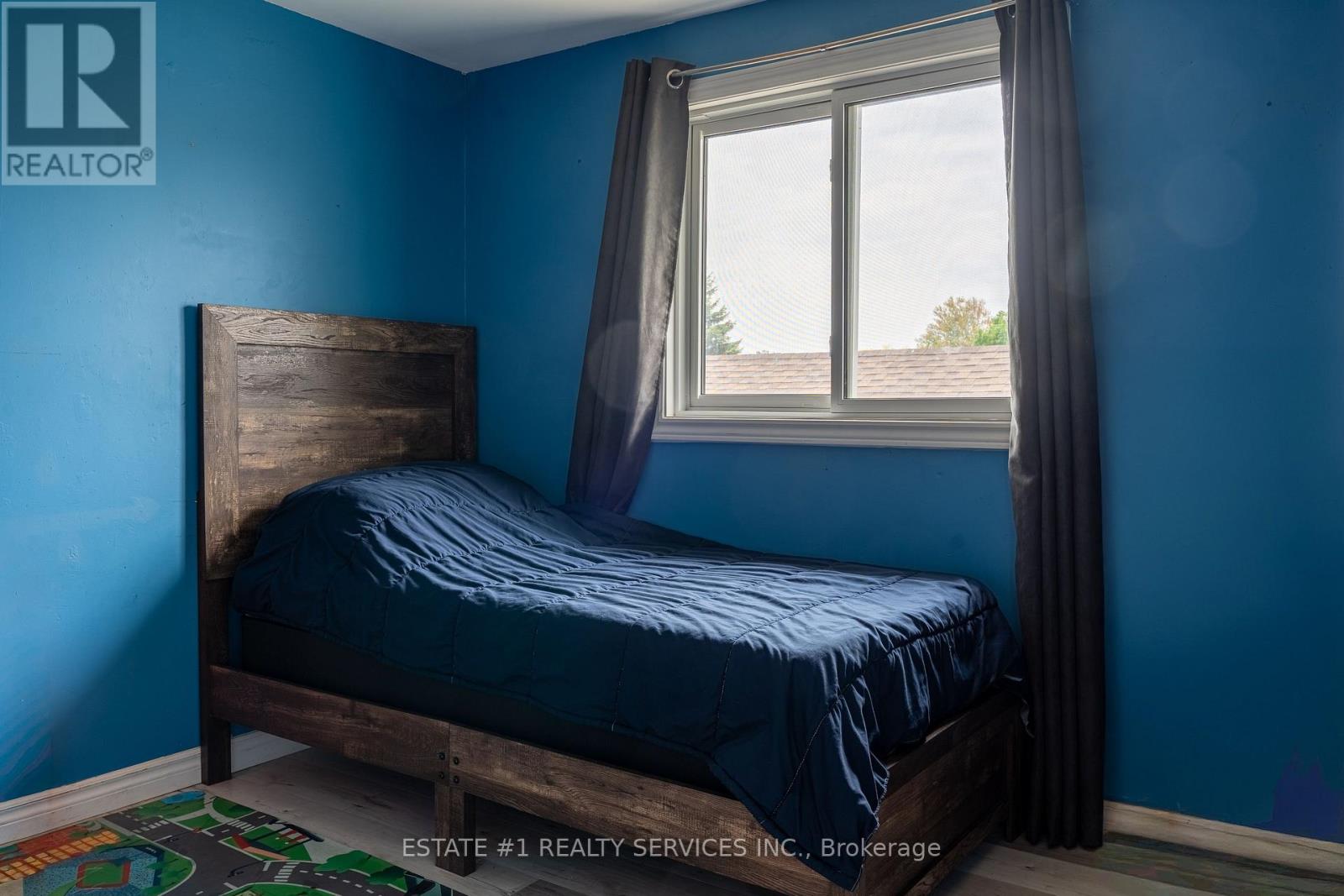 43 DYER STREET - 18