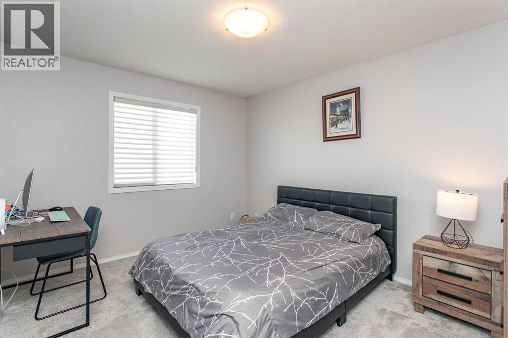 242 Viscount Drive — photo 17