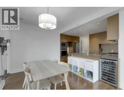 1002 3008 Glen Drive, Coquitlam, BC V3B0J5 Photo 10