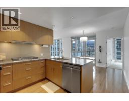 1002 3008 Glen Drive, Coquitlam, BC V3B0J5 Photo 14