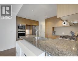 1002 3008 Glen Drive, Coquitlam, BC V3B0J5 Photo 11