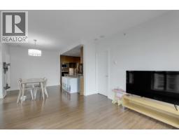 1002 3008 Glen Drive, Coquitlam, BC V3B0J5 Photo 9