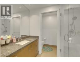 1002 3008 Glen Drive, Coquitlam, BC V3B0J5 Photo 24