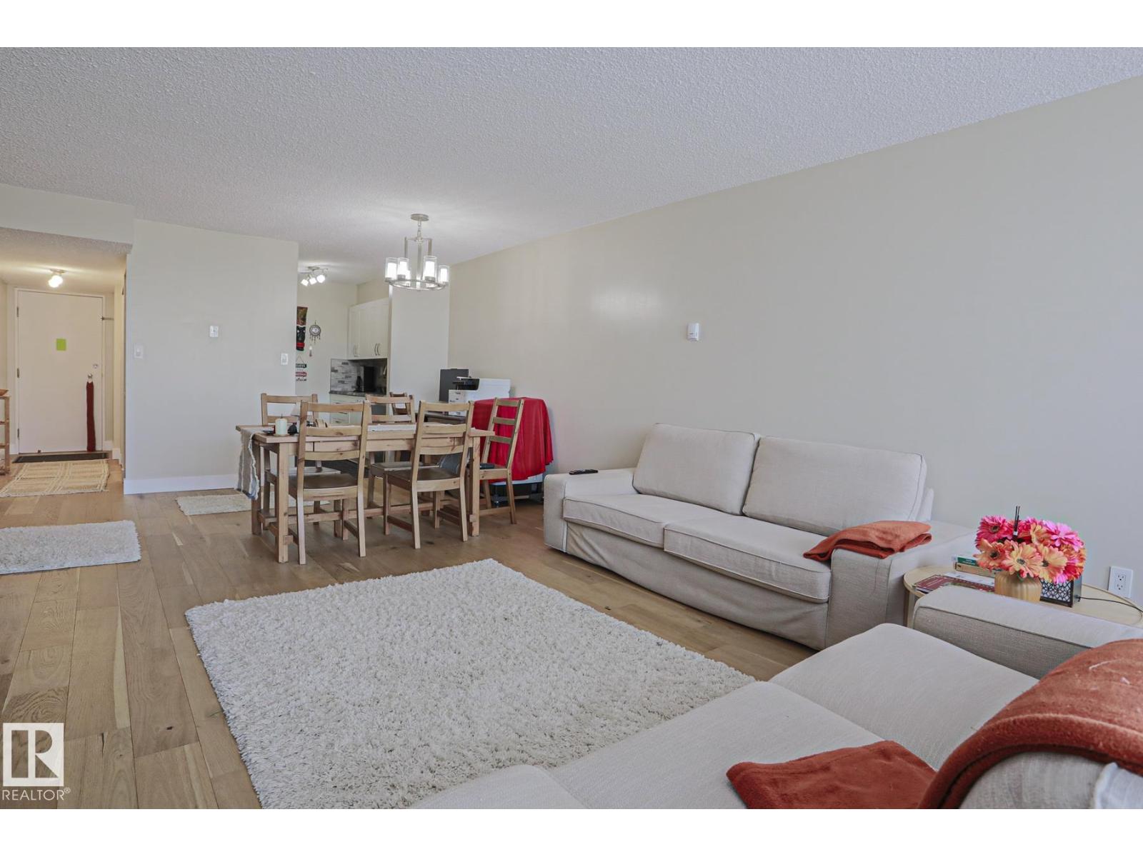 #20 8735 165 ST NW NW - 8