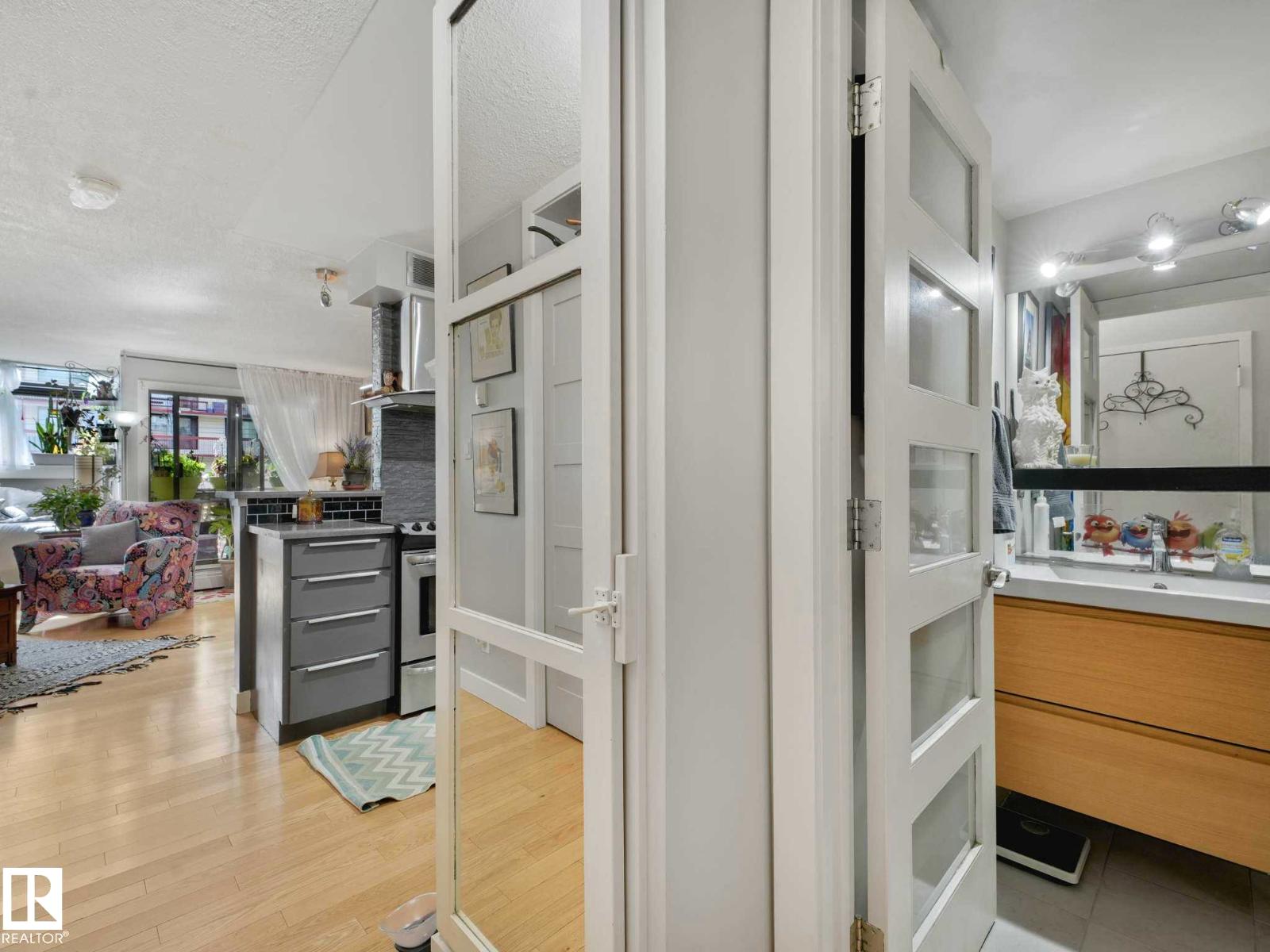 #201 10148 118 ST NW - photo 2
