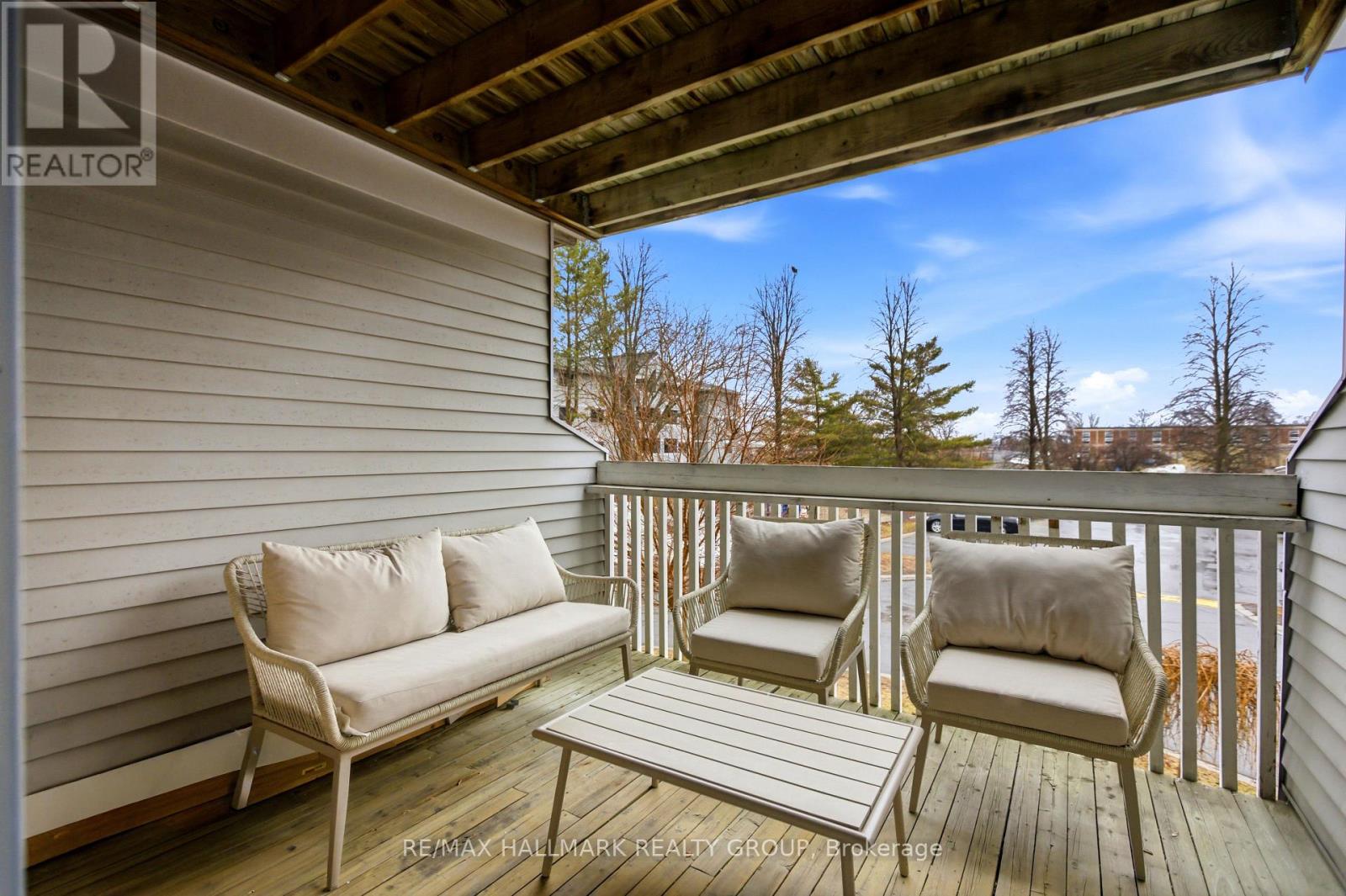 2 Bed, 1 Bath Apartment for Rent in Ottawa – 216 – 218 VIEWMOUNT DRIVE, Ottawa – MLS# X13443360 - Image 16