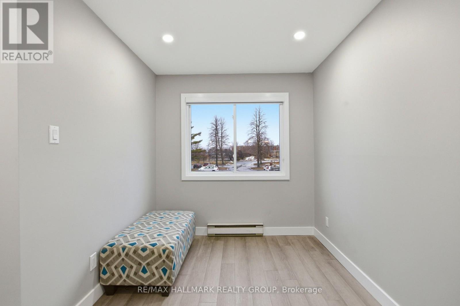 2 Bed, 1 Bath Apartment for Rent in Ottawa – 216 – 218 VIEWMOUNT DRIVE, Ottawa – MLS# X13443360 - Image 6