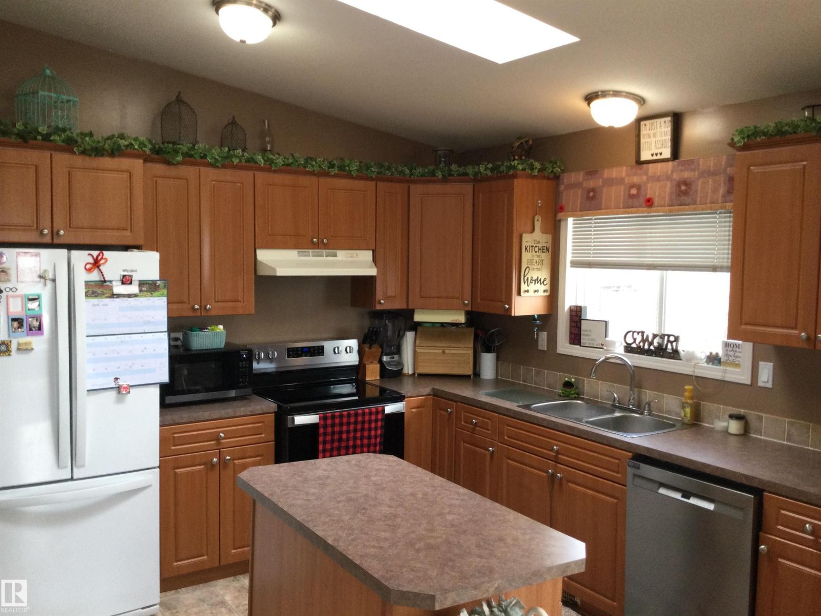 50027 Range Road 194 - 11