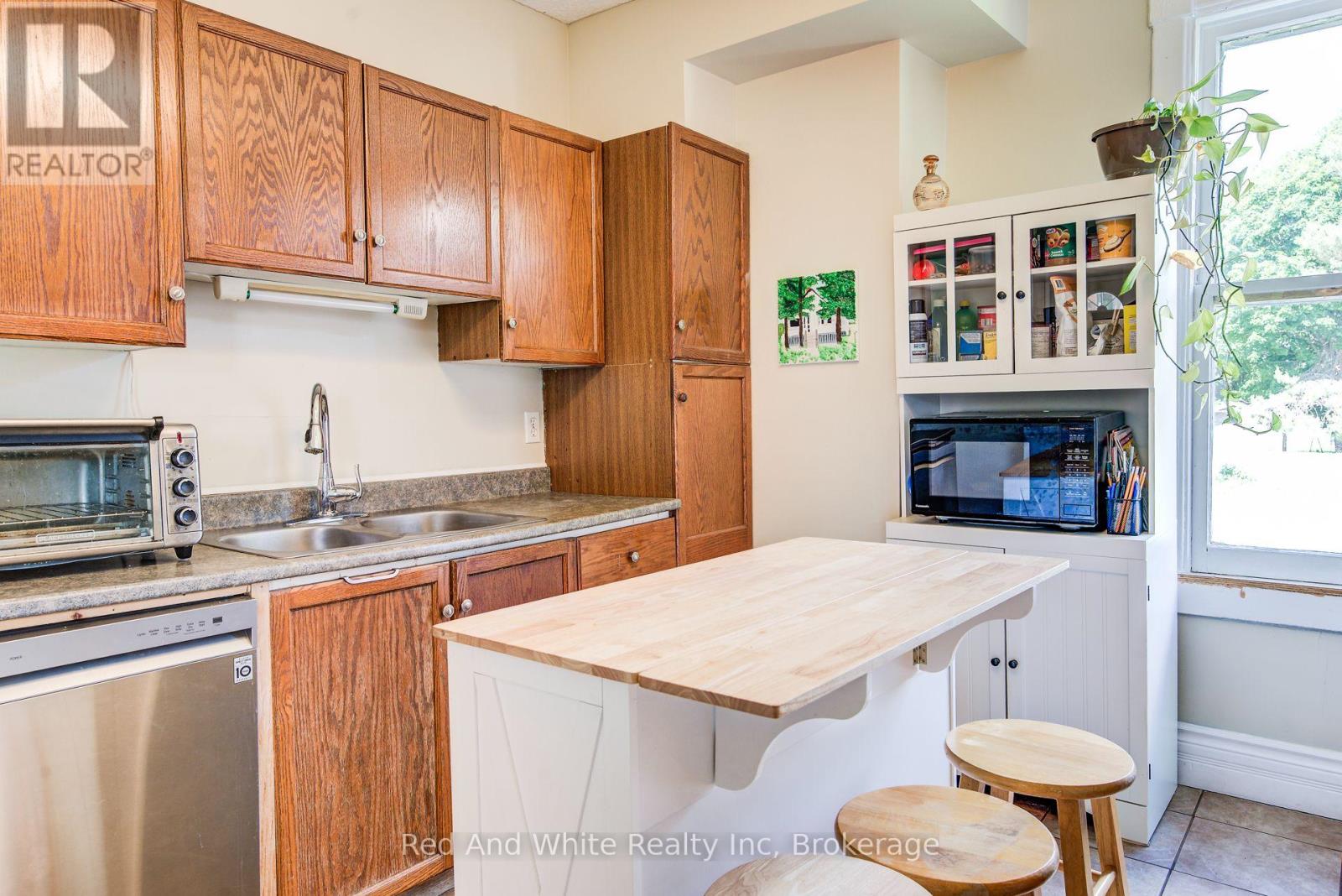841 DUKE STREET - Image 10
