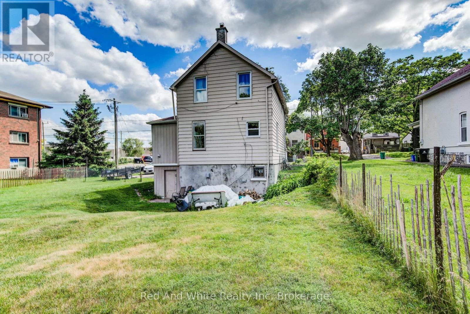 841 DUKE STREET - Image 32