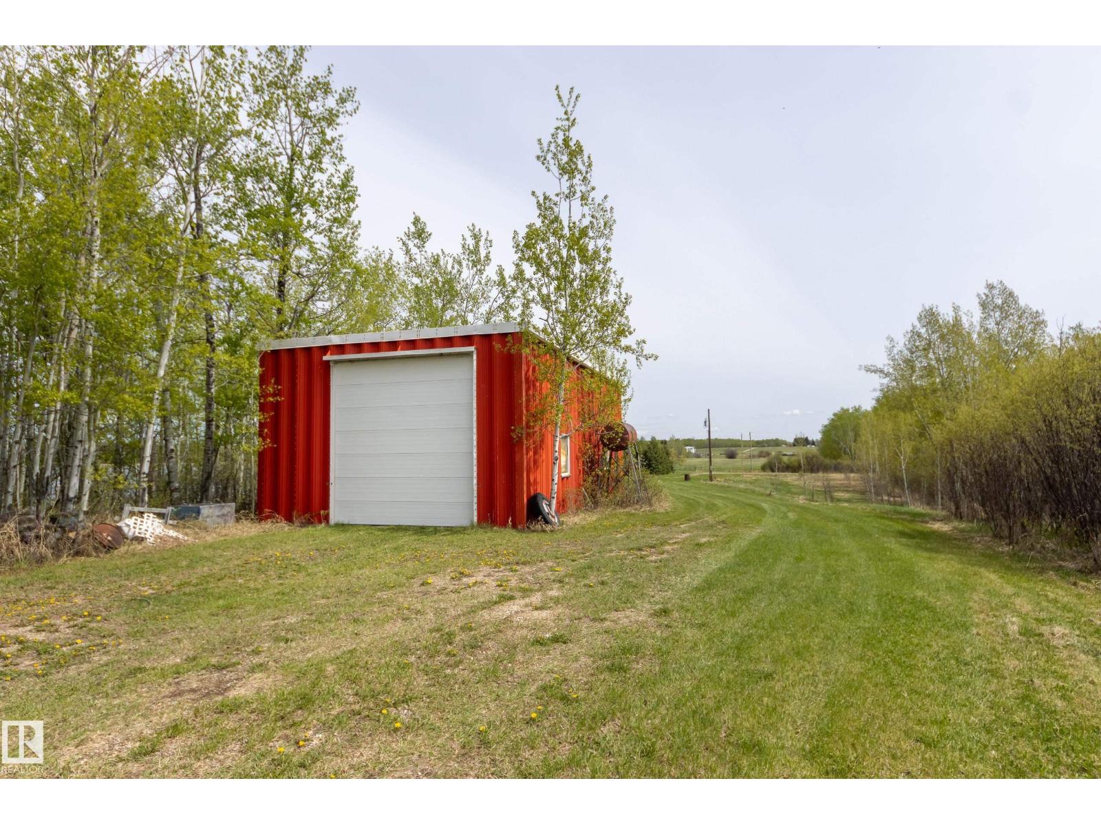 55418 RANGE ROAD 70 - 52