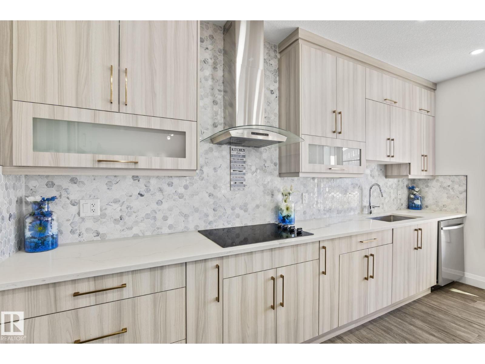 23 Elwyck gate - 17
