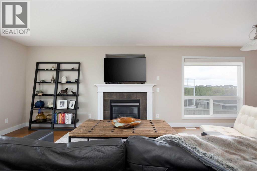 360 Fireweed Crescent — photo 12