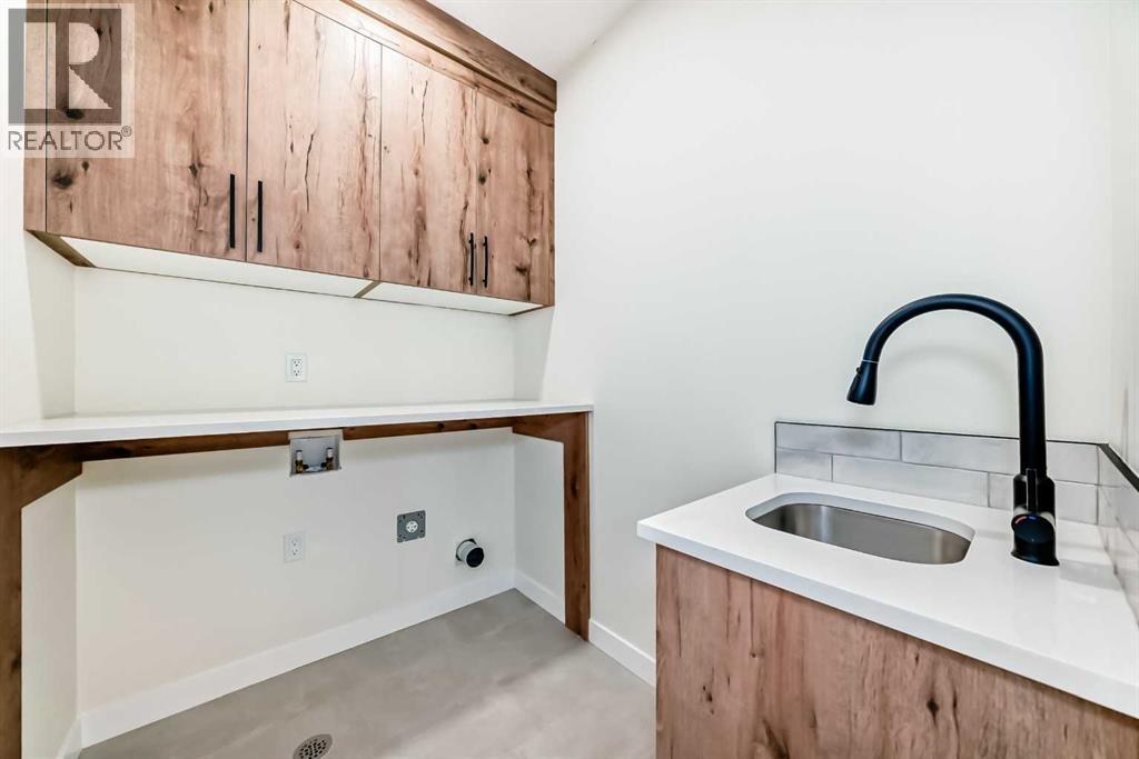 Laundry Room - Upper Level