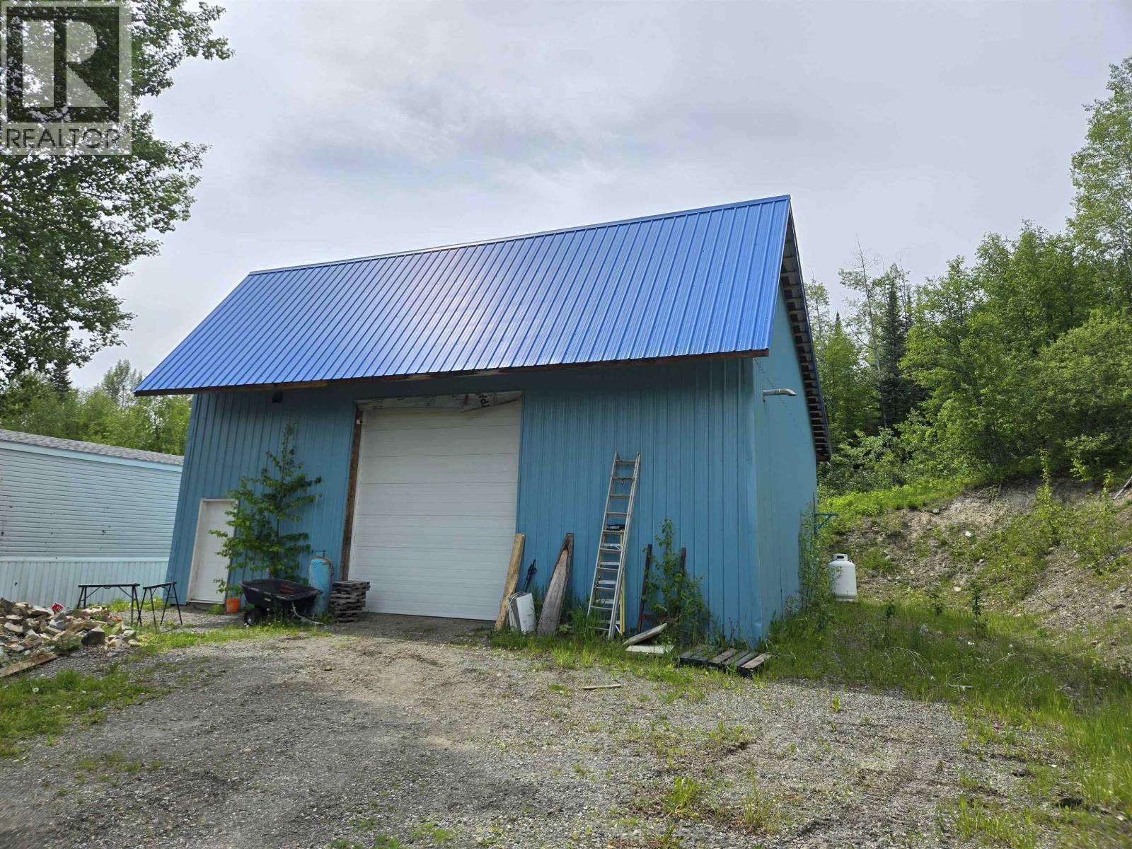 7575 UPPER FRASER ROAD - 16