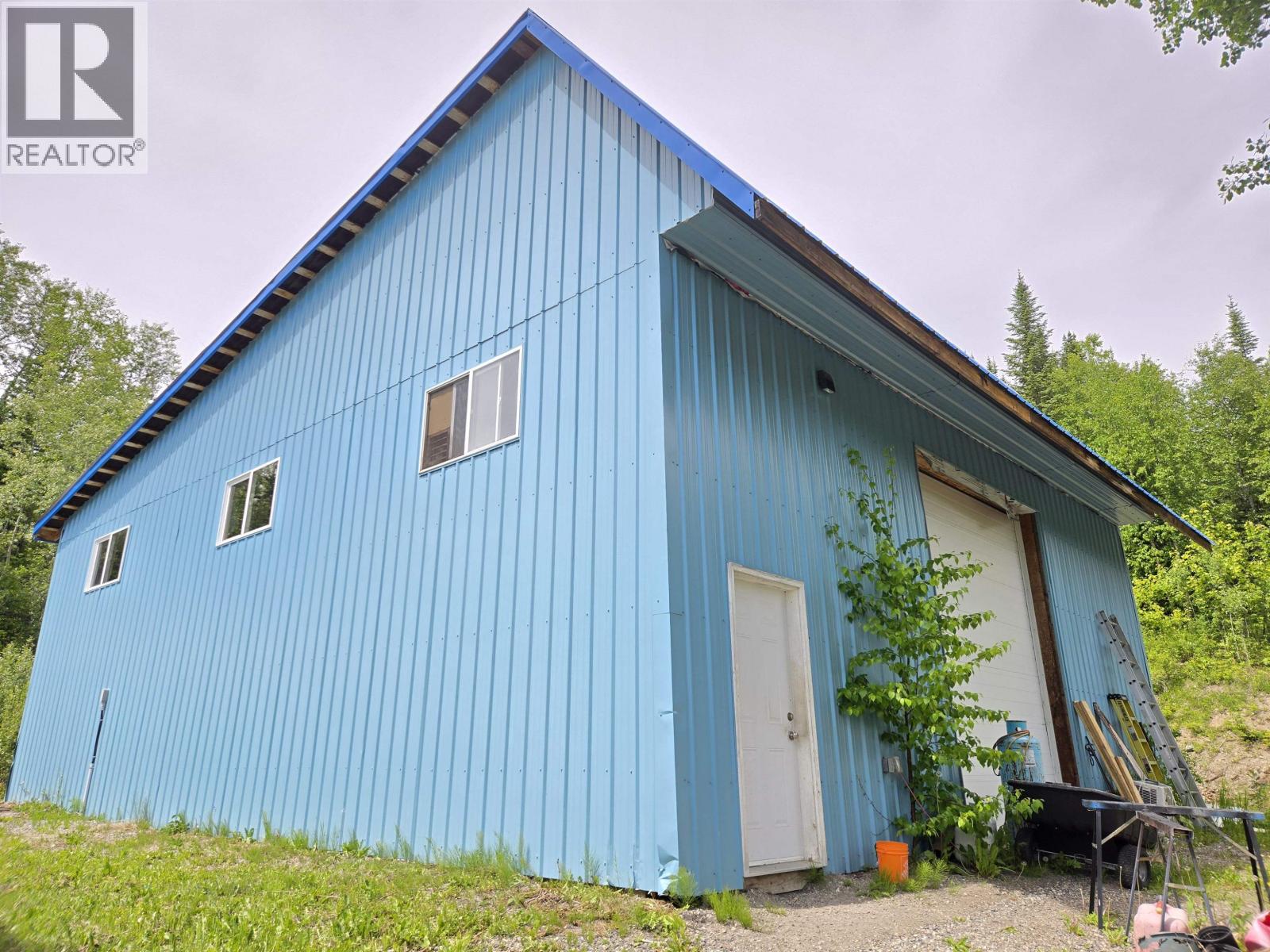 7575 UPPER FRASER ROAD - 15