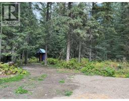 130 Kingfisher Road, Summit Lake, BC V0G1R1 Photo 12