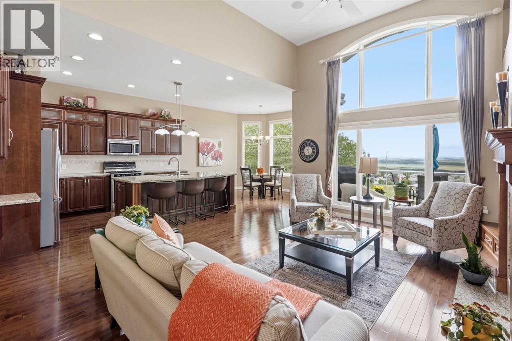 106 Gleneagles Estates Lane, Cochrane