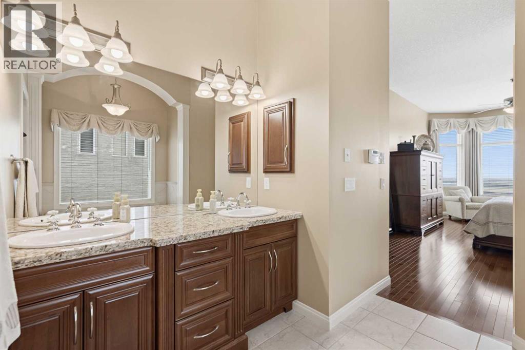 106 Gleneagles Estates Lane, Cochrane