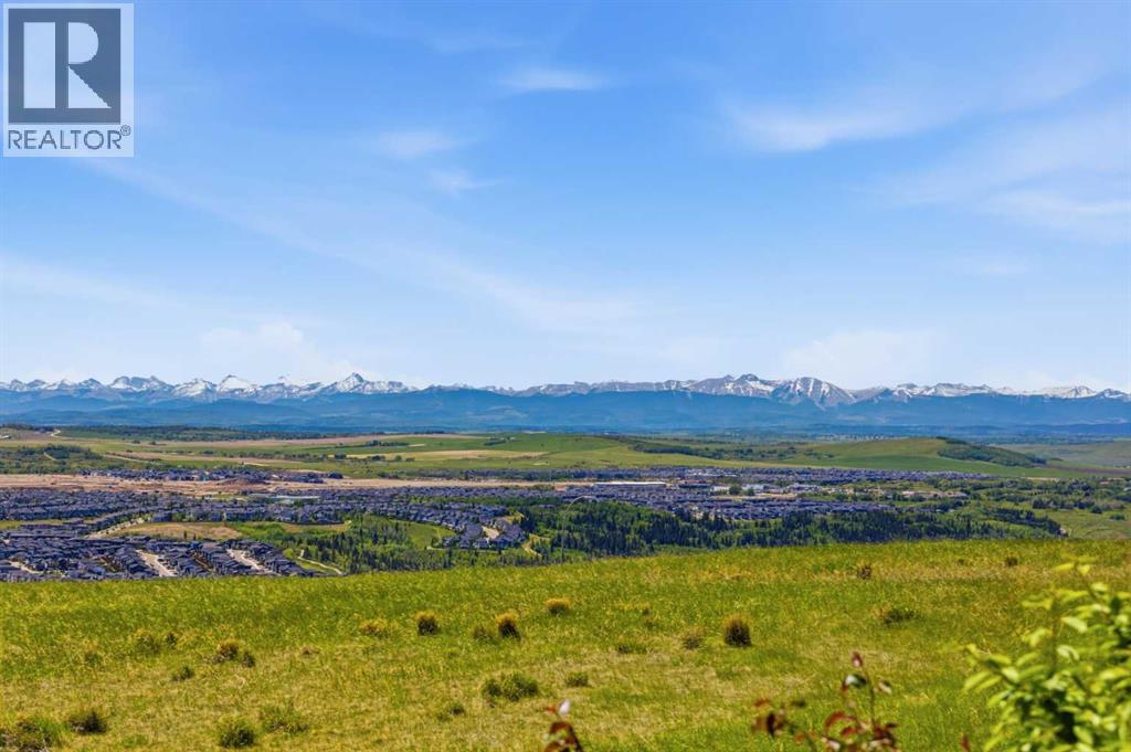 106 Gleneagles Estates Lane, Cochrane