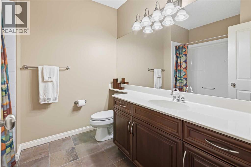106 Gleneagles Estates Lane, Cochrane