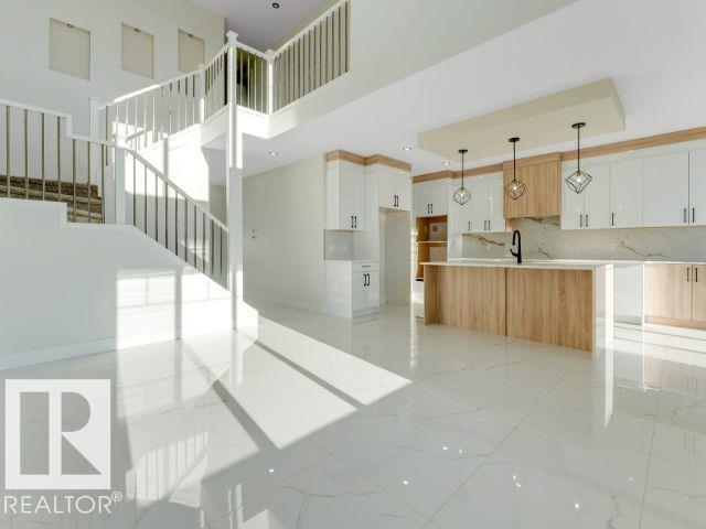 4319 36 ST - 10