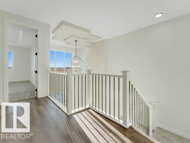 4319 36 ST - 16