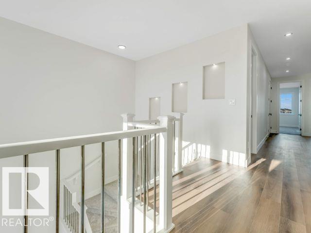 4319 36 ST - 17