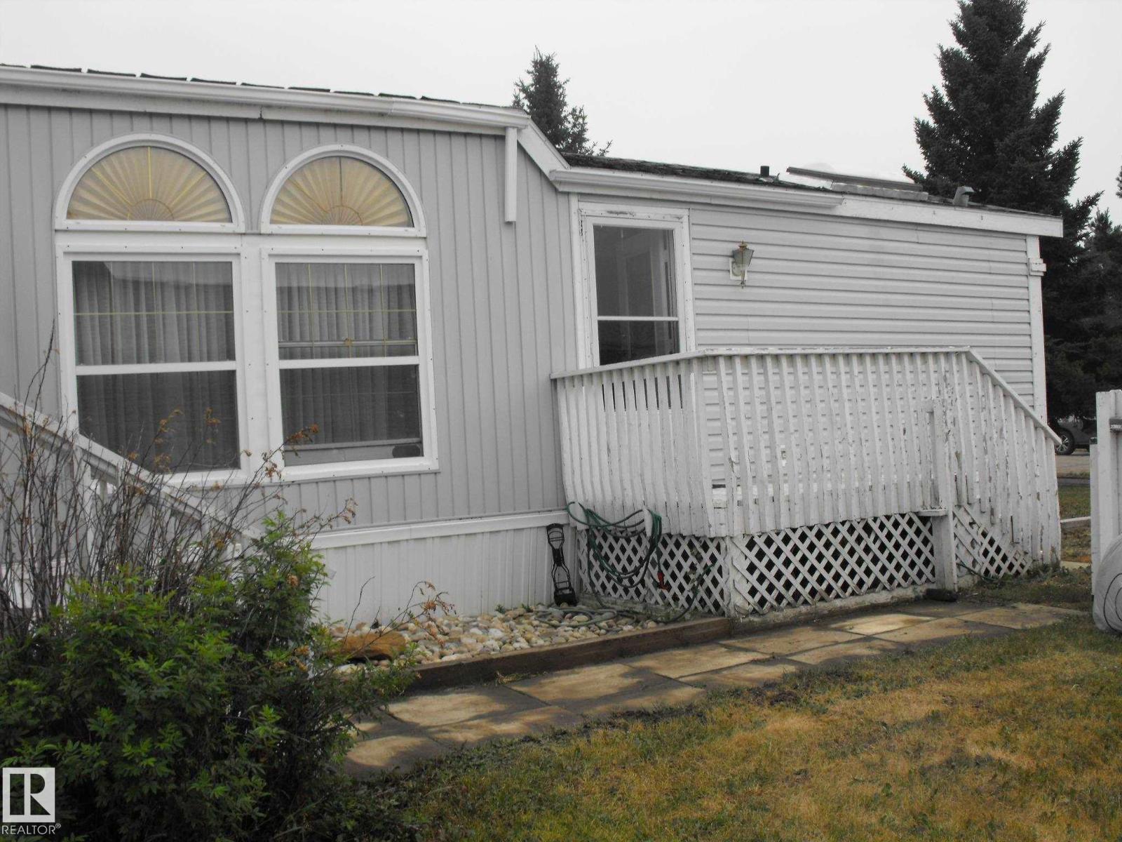 5506 55 AV - photo 2