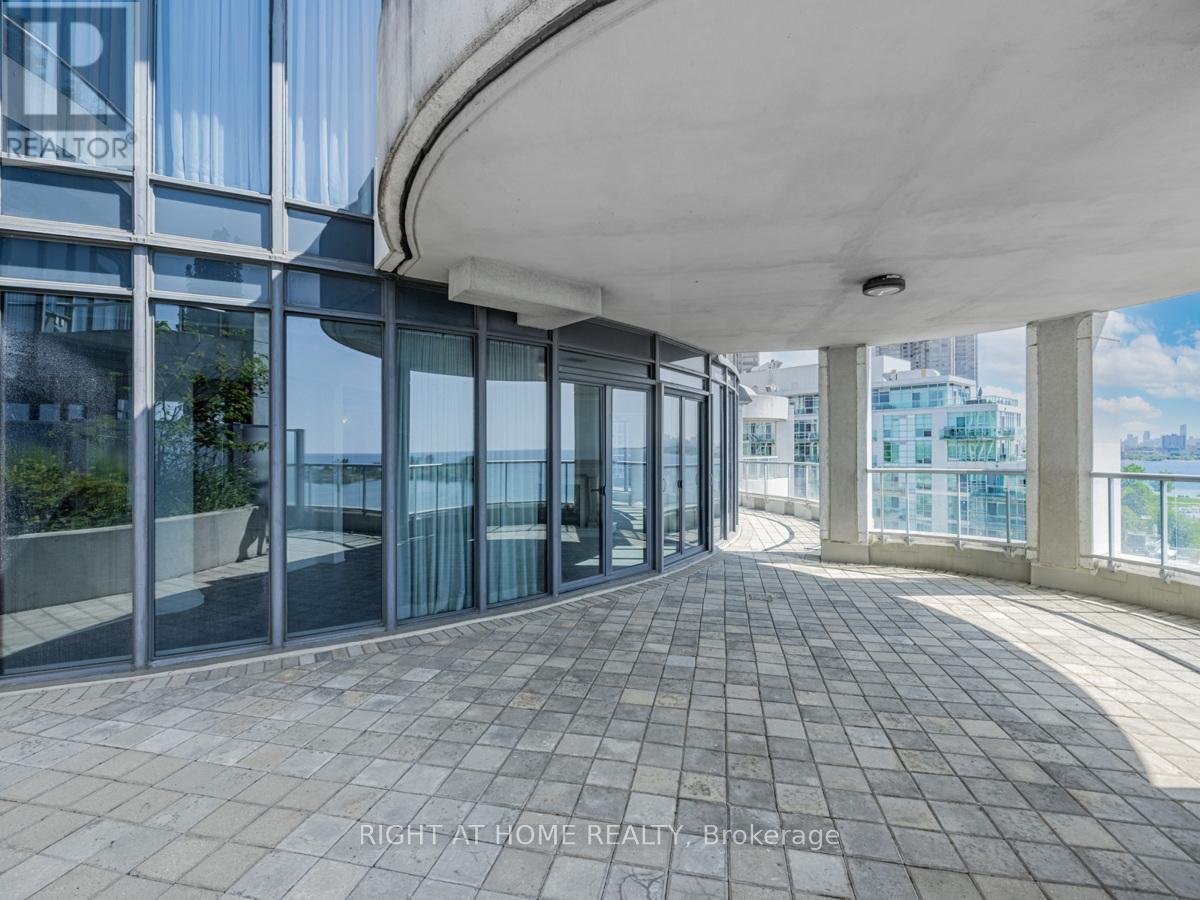 #LPH19 2095 LAKE SHORE BOULEVARD W - 39