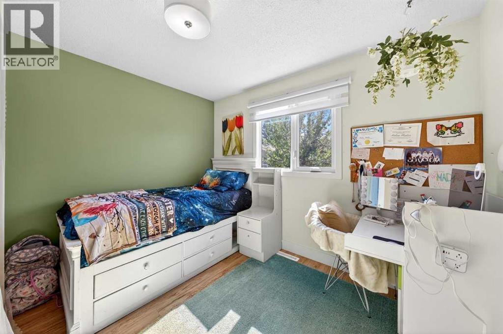 227 Martell Road NE - 19